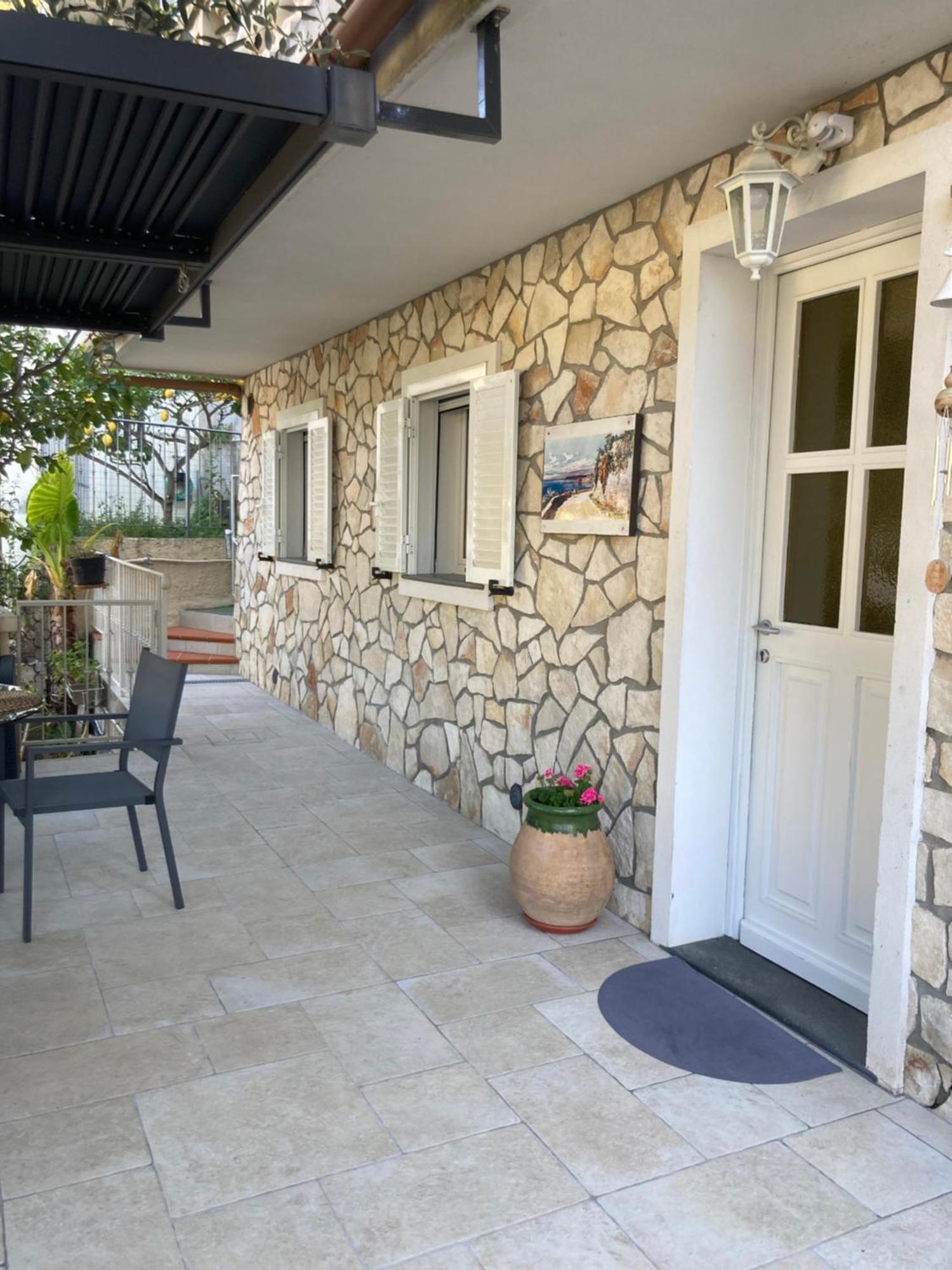 Studio Villa La Cigale Avec Grande Terrasse Menton Exterior foto